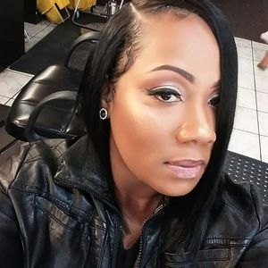 Meet your Posher, Asha